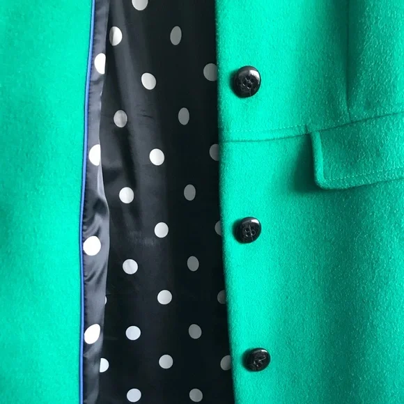 Emerald Green Coat with Polka Dot Lining and Removable Faux Fur Collar - Picture 2 of 9